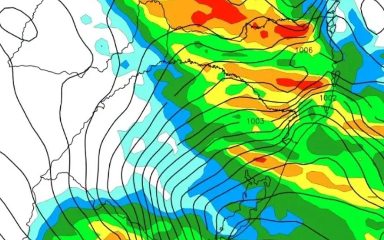 Centro-Sul do Brasil entra em alerta para tornados e ventos de até 100 km/h